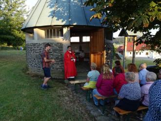 Pater Georg hielt den Patroziniumsgottesdienst in Zettisch